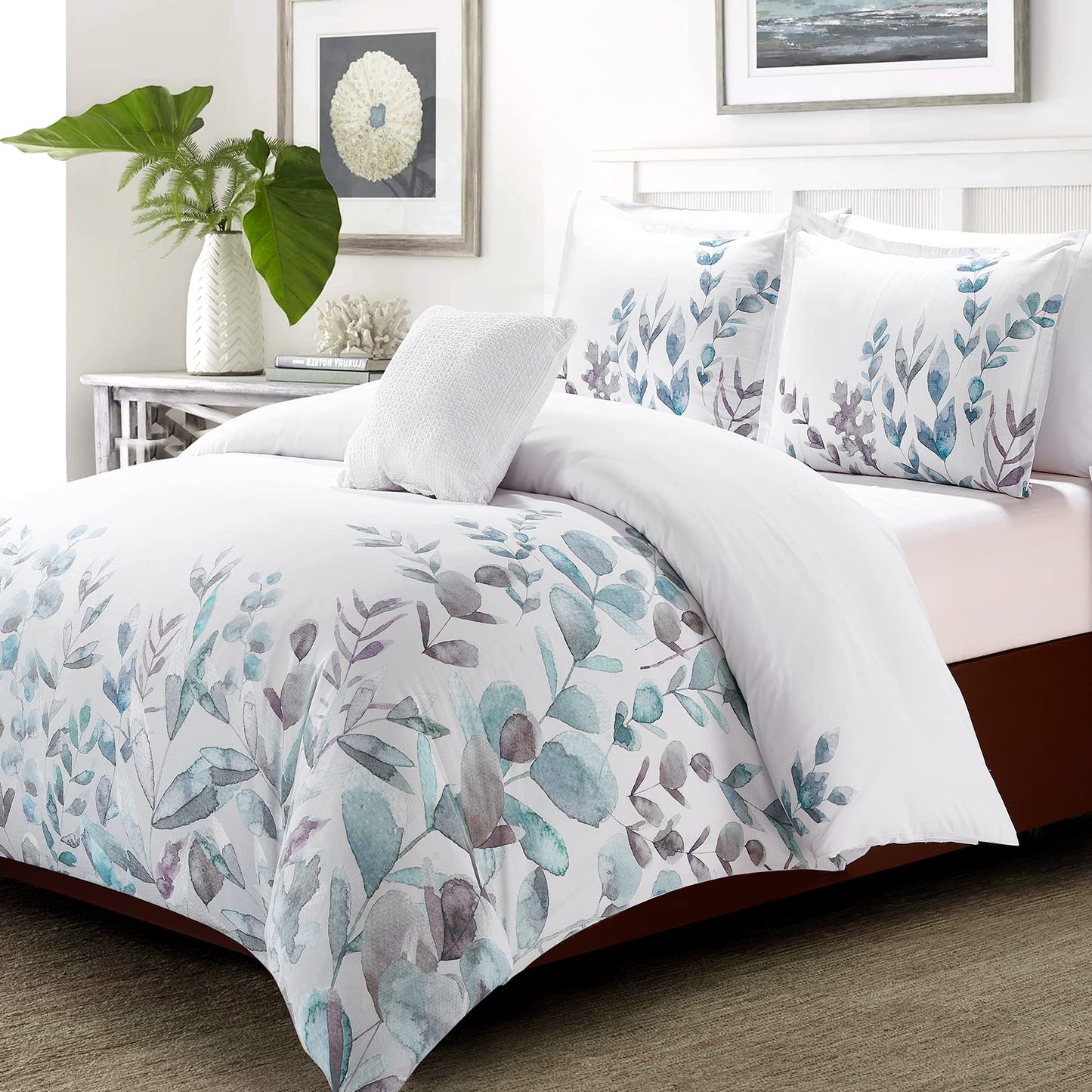 13 colors 100% Microfiber Polyester 4pcs Bed Comforter Set Includes 1 Comforter 2 Pillowcases and 1 Decorative Pillow